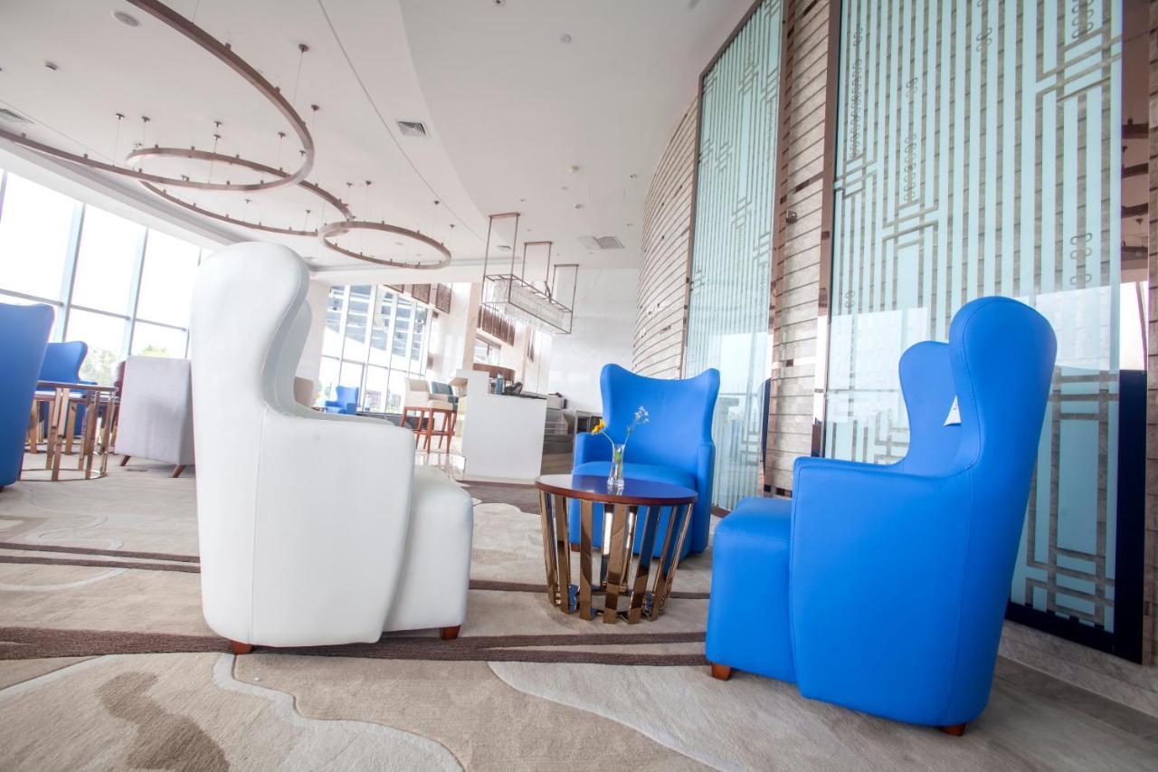 Howard Johnson Xiangyu Plaza Linyi Linyi  Bagian luar foto