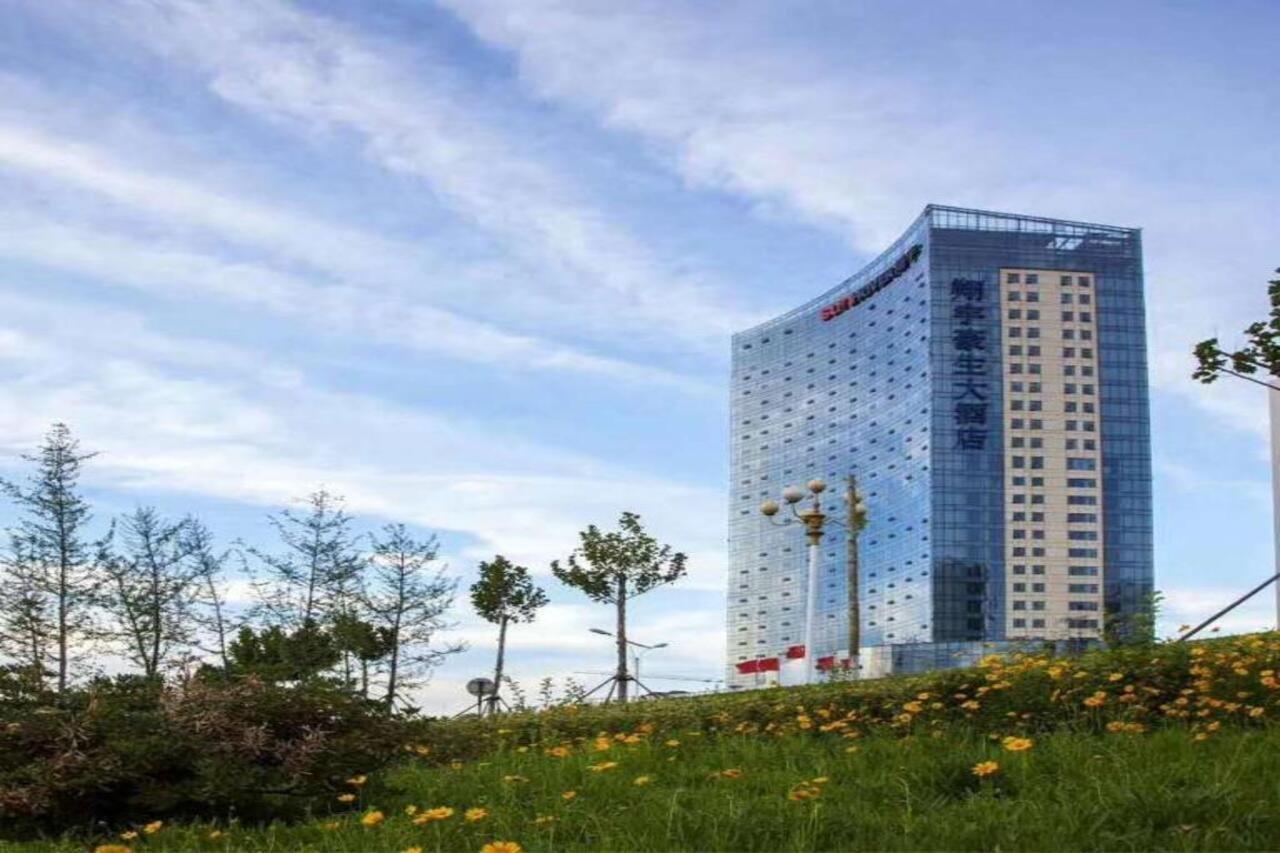 Howard Johnson Xiangyu Plaza Linyi Linyi  Bagian luar foto
